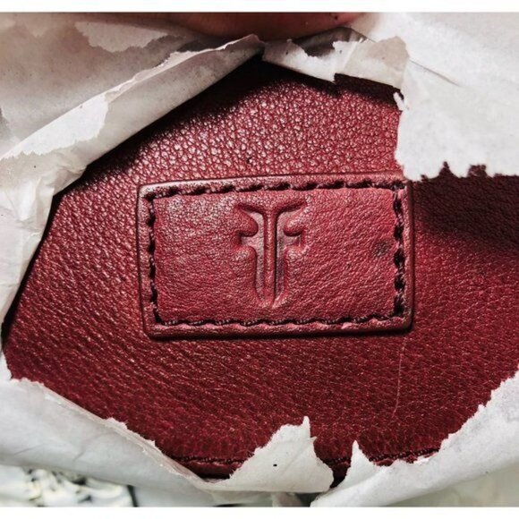 Frye Womens Brick Red Perforated Leather Fold Over Crossbody Handbag New - Picture 7 of 11